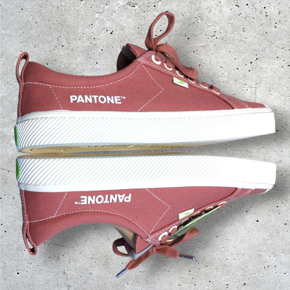 CARIUMA + Pantone Rose Low Profile Canvas Sneakers Tennis Shoes Women's 9.5 - Picture 9 of 10